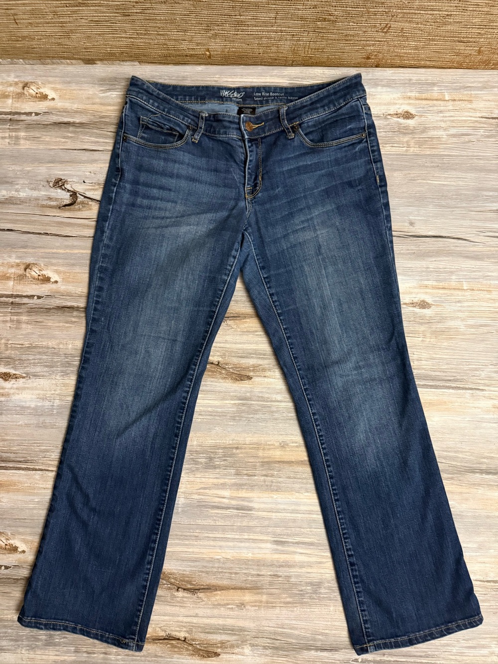 Mossimo Low Rise Bootcut Jeans Women’s 10S Dark Blue 33x29.5 Lightweight Stretch